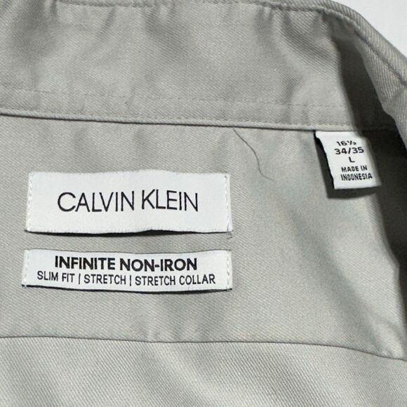 Calvin Klein OEKO-TEX men’s slim Fit shirt Size  L 16 1/2 34/35 Non Iron NWT - Picture 2 of 8